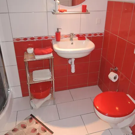 Apartment Comfortable For 2 People, By The Sea *