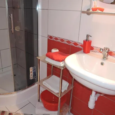 Apartment Comfortable For 2 People, By The Sea *